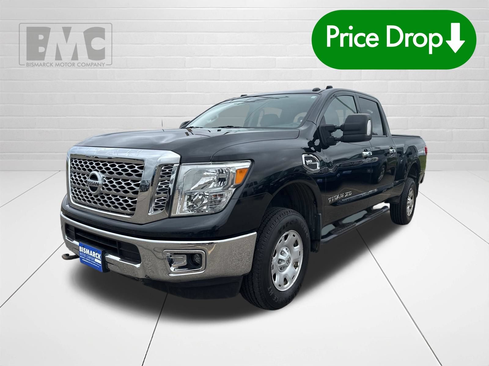 Used 2017 Nissan Titan SV AWD/4WD 360° Tour