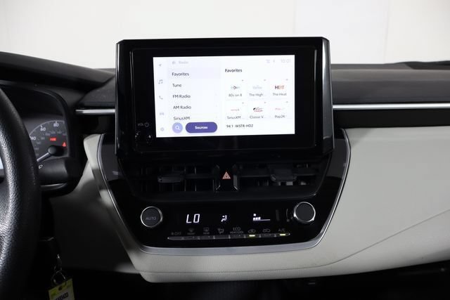 Used 2025 Toyota Corolla LE FWD image 26