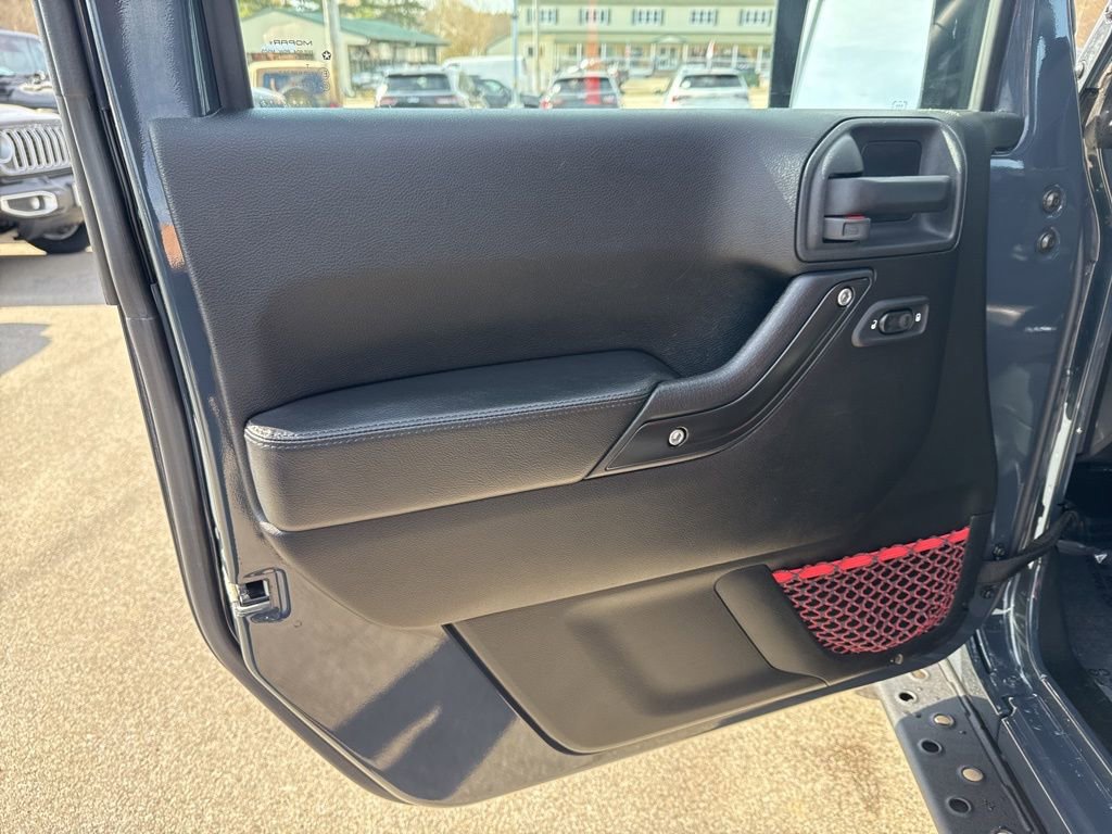 Certified 2017 Jeep Wrangler Unlimited Rubicon image 19