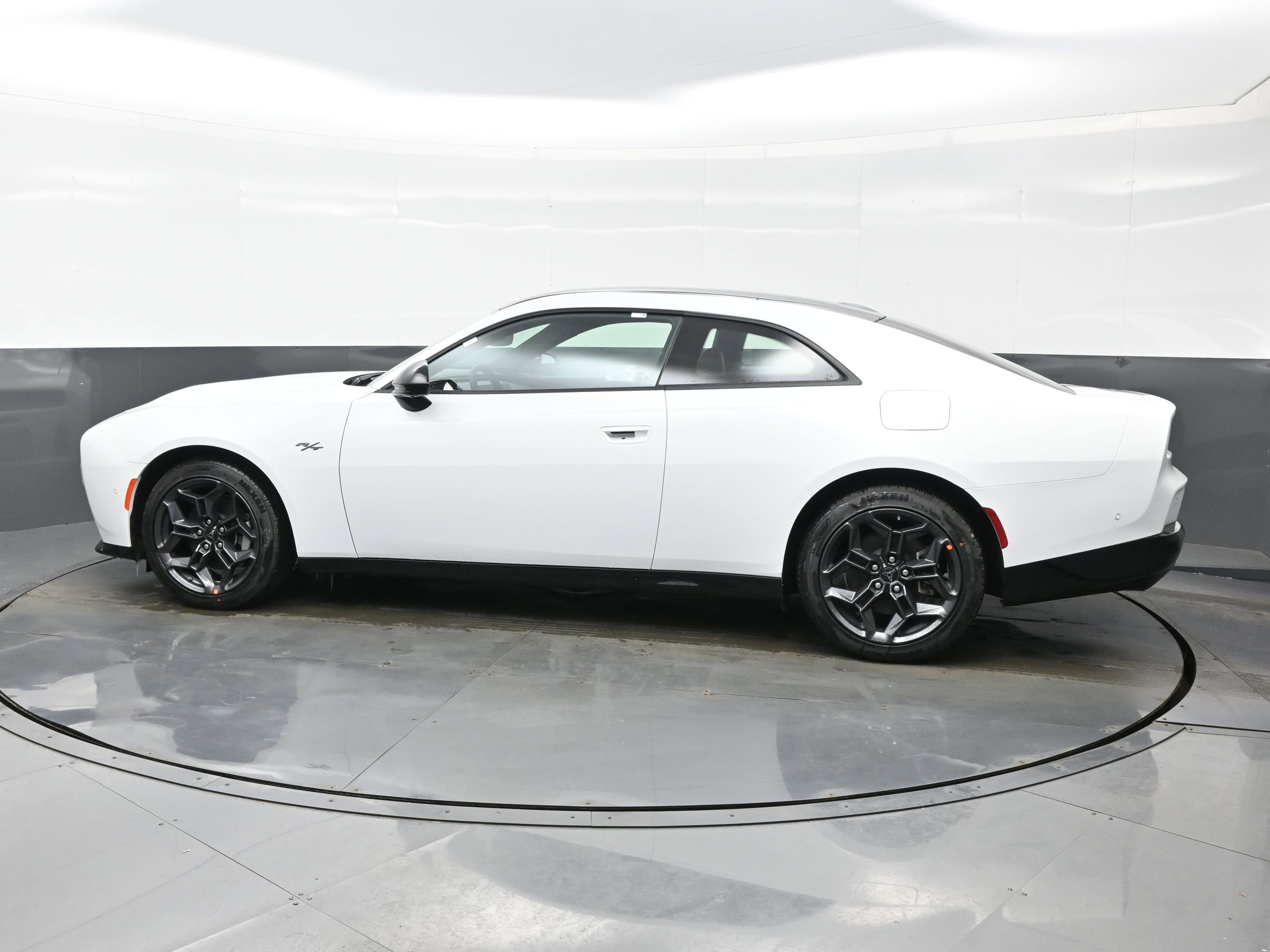 New 2026 Dodge Charger R/T AWD/4WD image 3