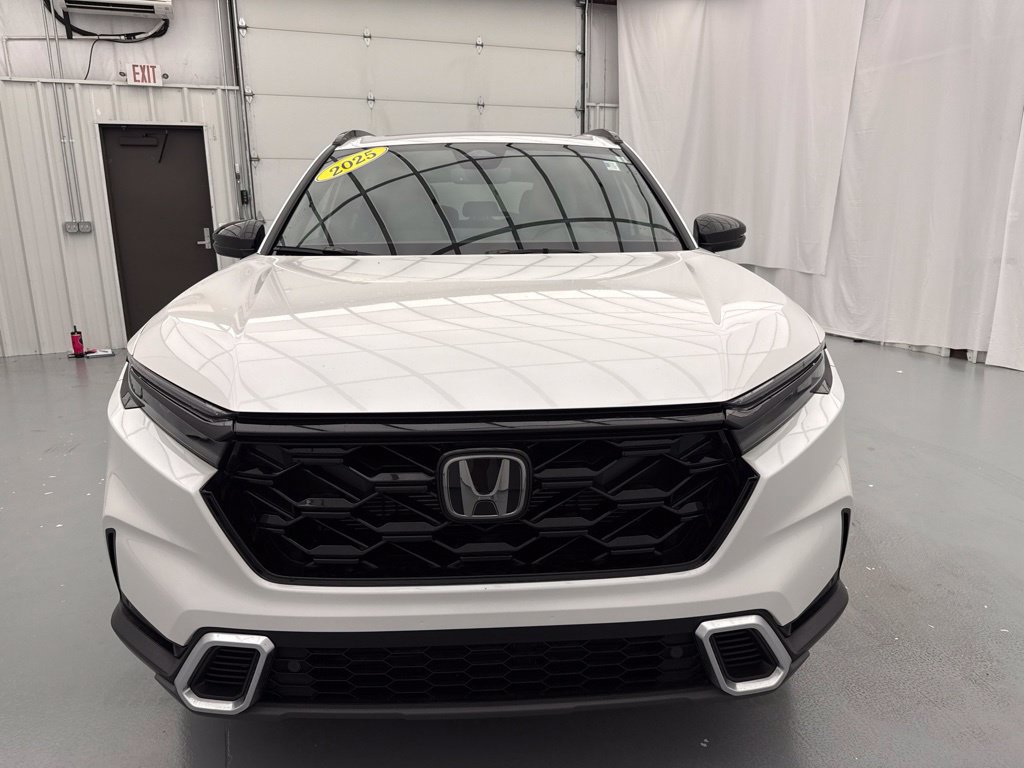 Used 2025 Honda CR-V Sport Touring image 2