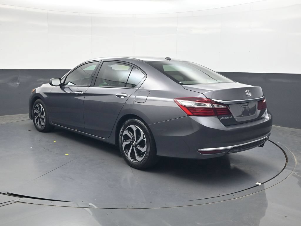 Used 2017 Honda Accord EX image 6