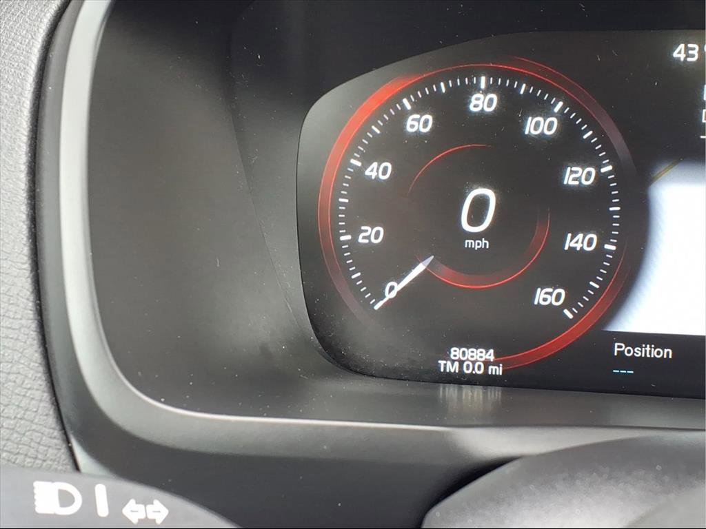 Used 2019 Volvo XC90 T6 Momentum w/ Advanced Package image 20