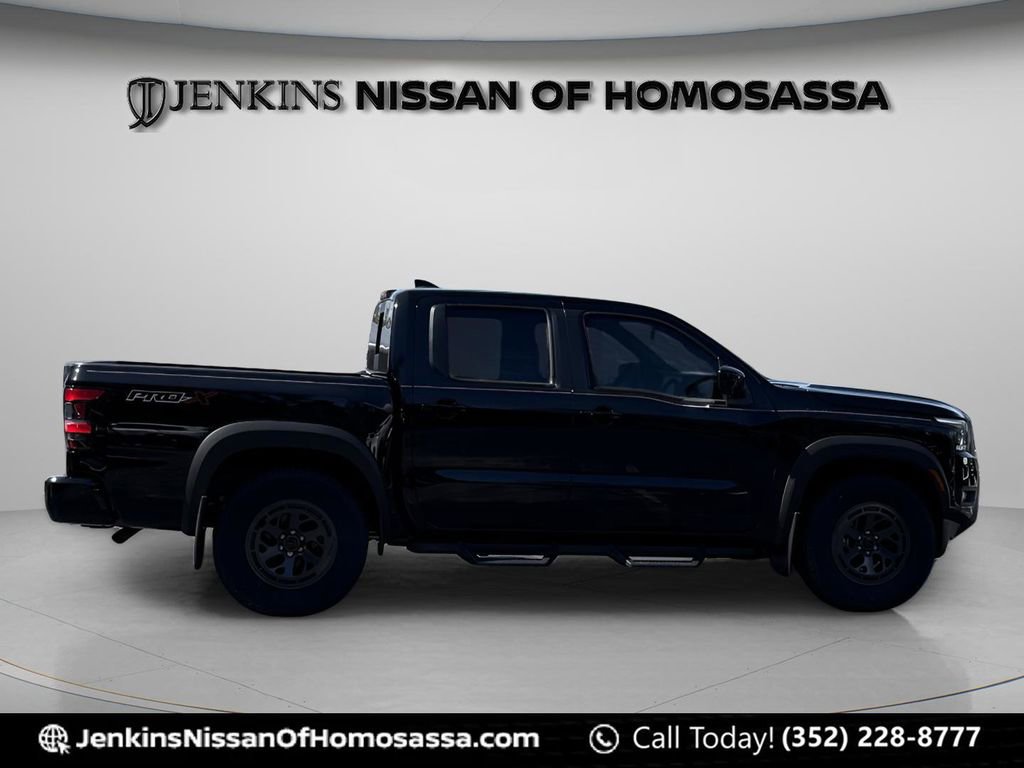 New 2026 Nissan Frontier Pro-X w/ Pro-X Convenience Package image 2