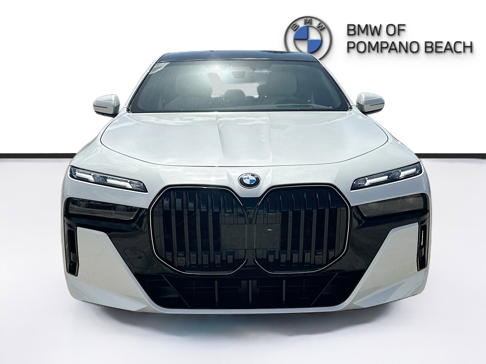 New 2026 BMW 760i xDrive w/ Executive Package AWD/4WD image 2