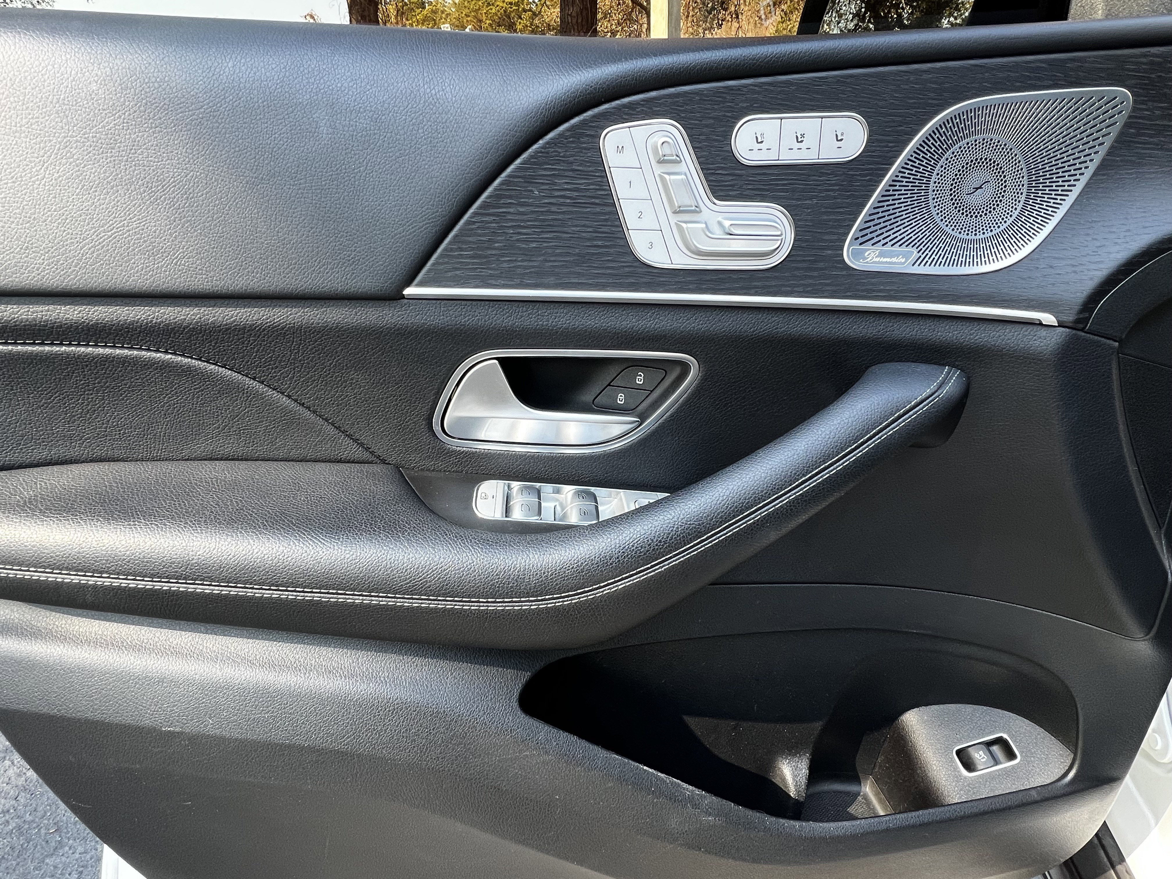 Used 2023 Mercedes-Benz GLS 450 450 4MATIC w/ AMG Line Exterior image 13