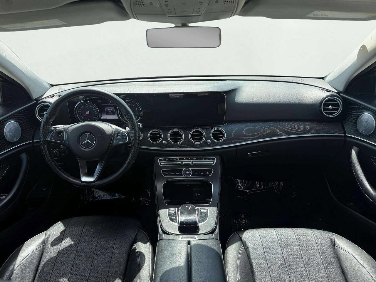 Used 2018 Mercedes-Benz E 300 4MATIC image 14