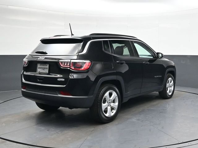 Used 2018 Jeep Compass Latitude w/ Cold Weather Group image 4