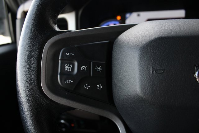 Used 2023 Ford Bronco Outer Banks image 9