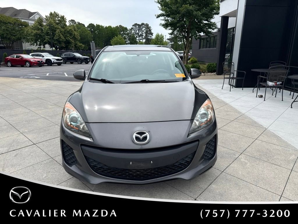 Used 2013 MAZDA MAZDA3 i Touring w/ Preferred Equipment Pkg FWD image 3