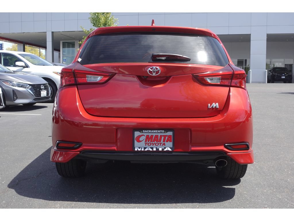 Certified 2018 Toyota Corolla iM w/ All-Weather Mat Package FWD image 5