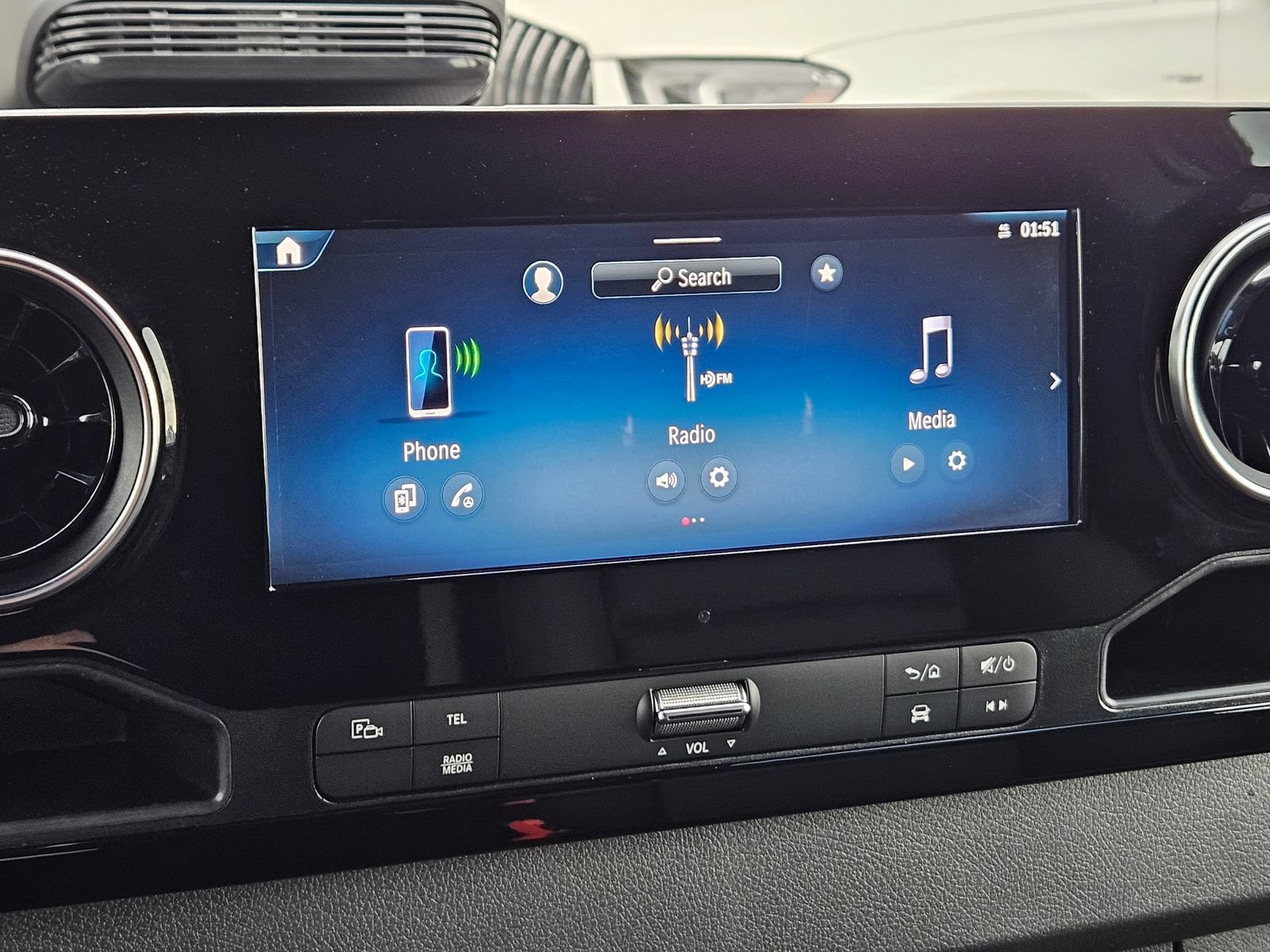 Certified 2025 Mercedes-Benz Sprinter 2500 image 18