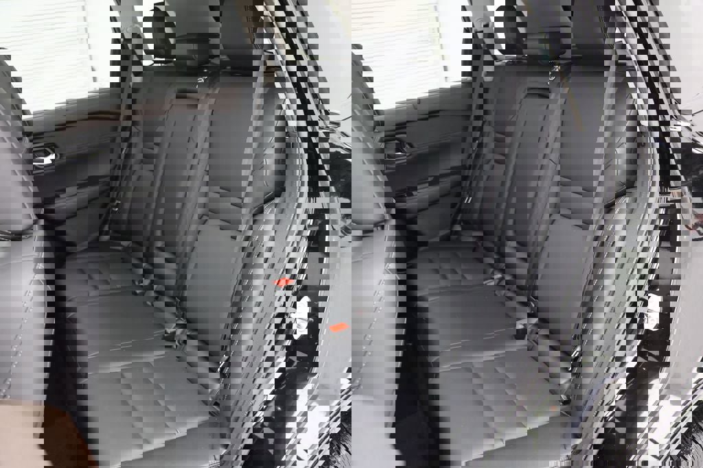 Used 2023 Nissan Rogue SV w/ SV Premium Package image 12