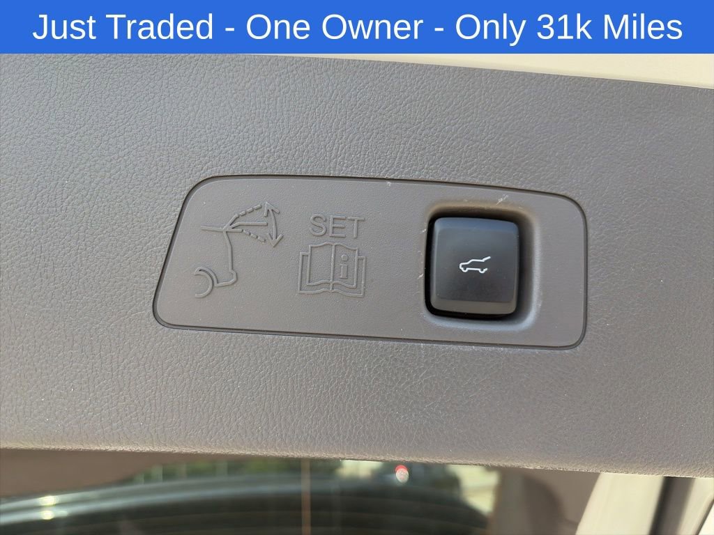 Used 2022 Lincoln Corsair FWD w/ Premium Package image 14