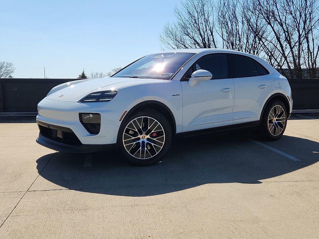 New 2026 Porsche Macan 4S Electric