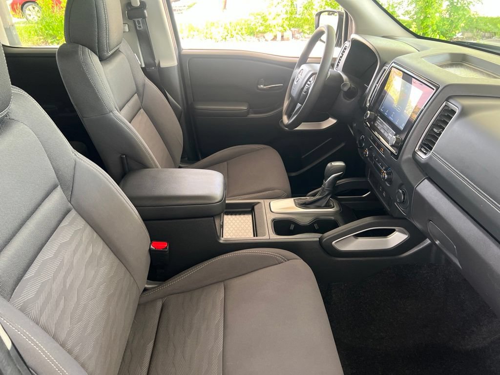 Certified 2024 Nissan Frontier SV AWD/4WD image 18