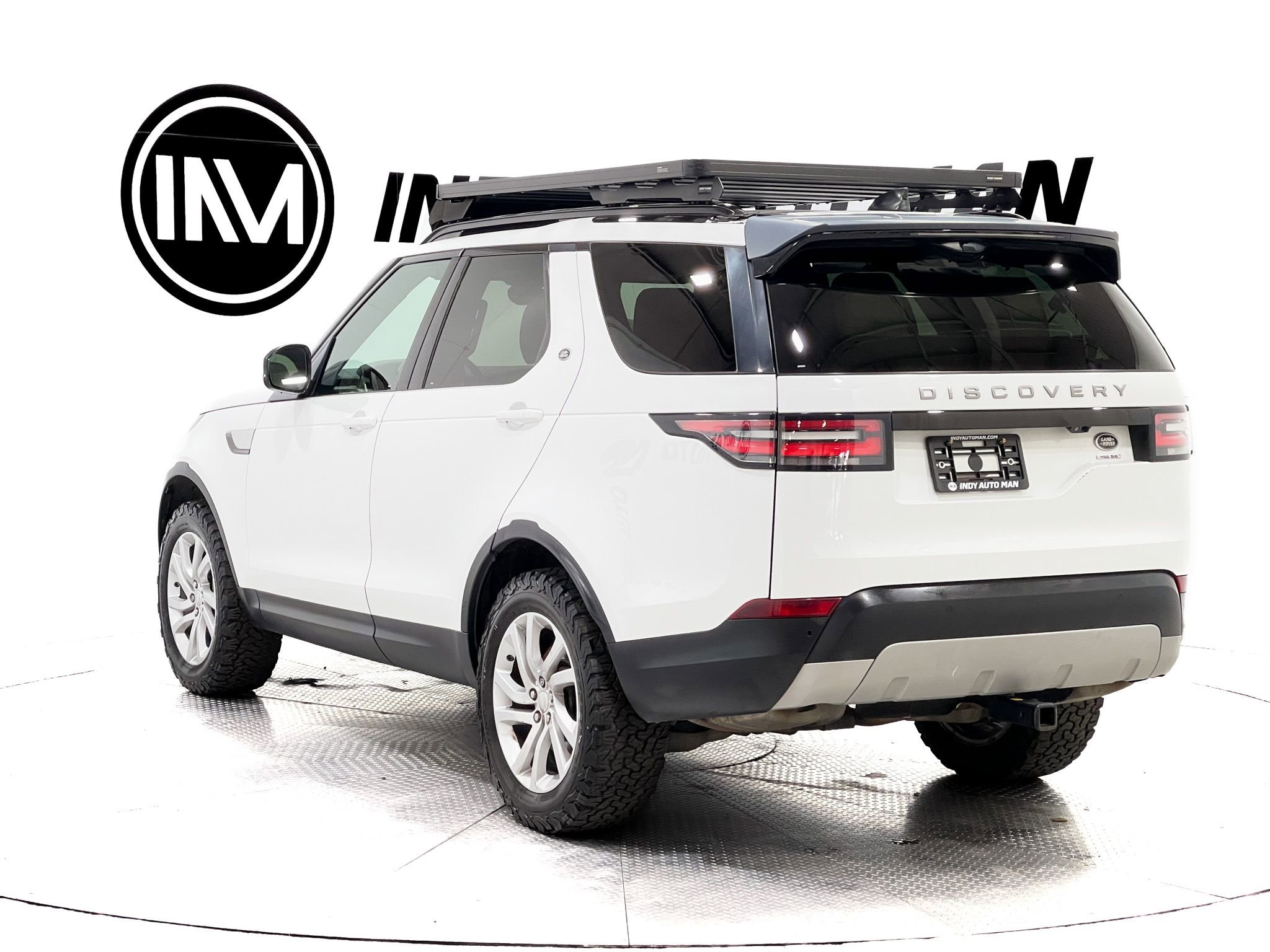 Used 2018 Land Rover Discovery HSE image 6