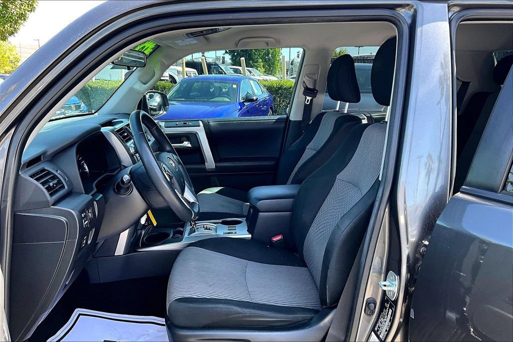 Used 2019 Toyota 4Runner SR5 RWD image 14