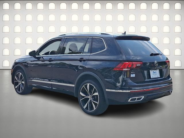 Used 2023 Volkswagen Tiguan SEL R-Line AWD/4WD image 5