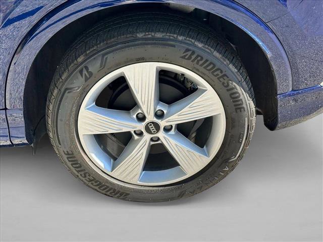 Used 2022 Audi Q4 e-tron Prestige image 7