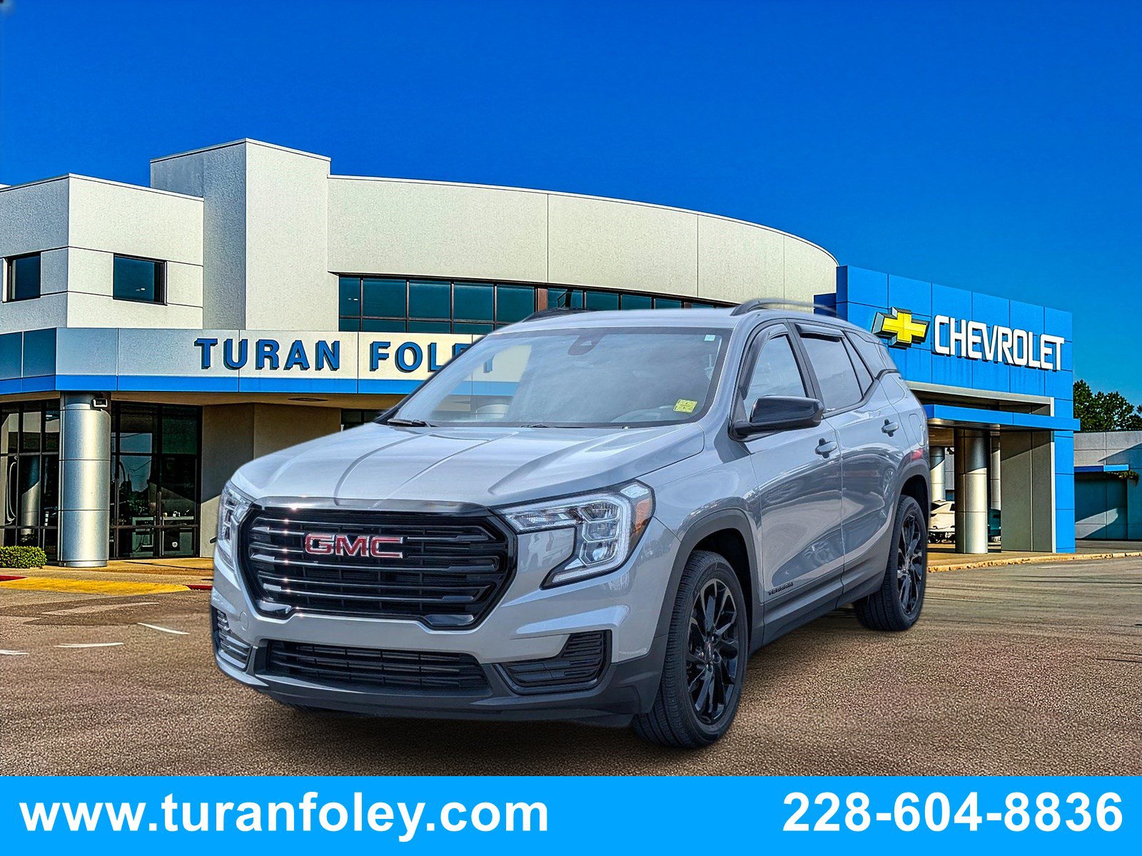 Used 2023 GMC Terrain SLE w/ Driver Convenience Package