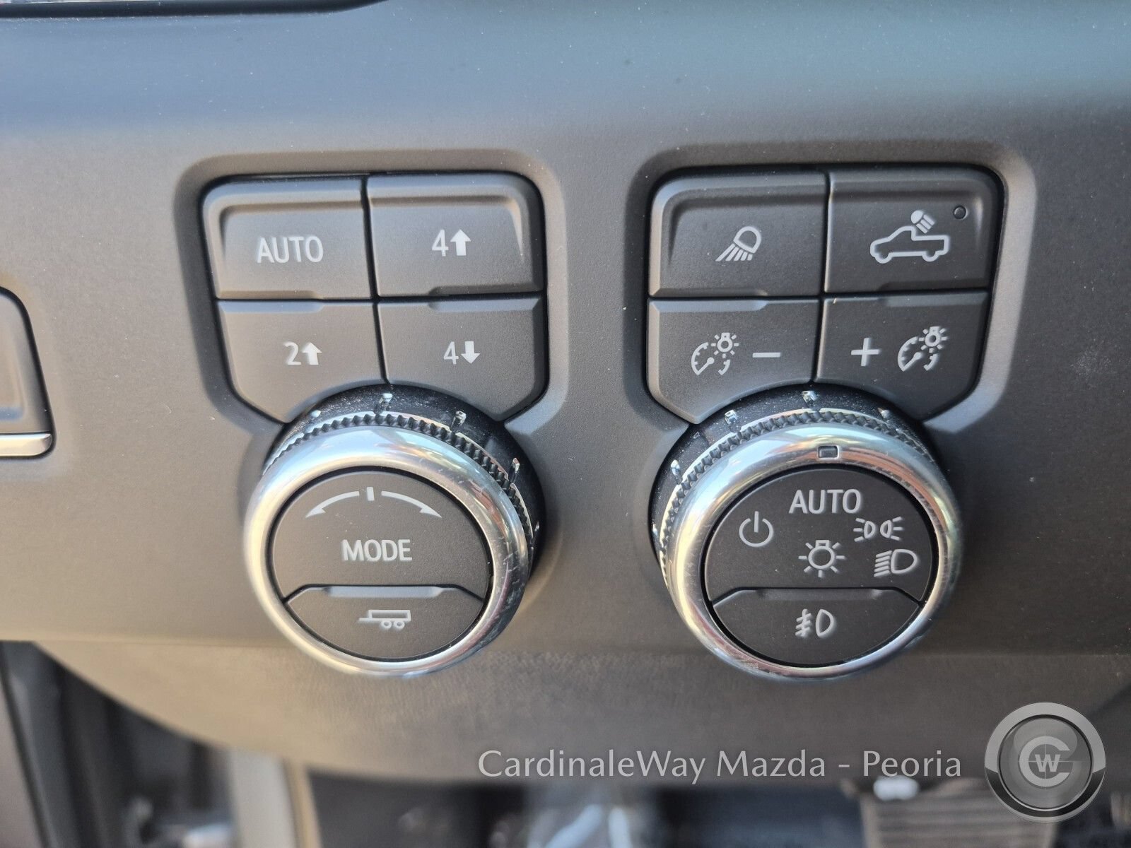 Used 2026 GMC Sierra 1500 Denali w/ Technology Package AWD/4WD image 19