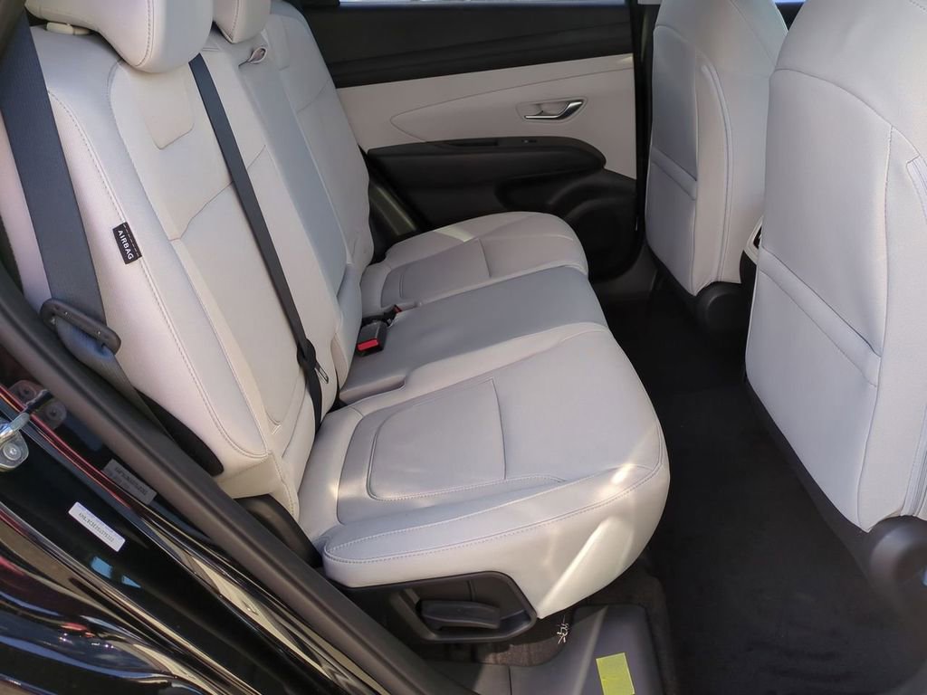Certified 2025 Hyundai Tucson SEL AWD/4WD image 26