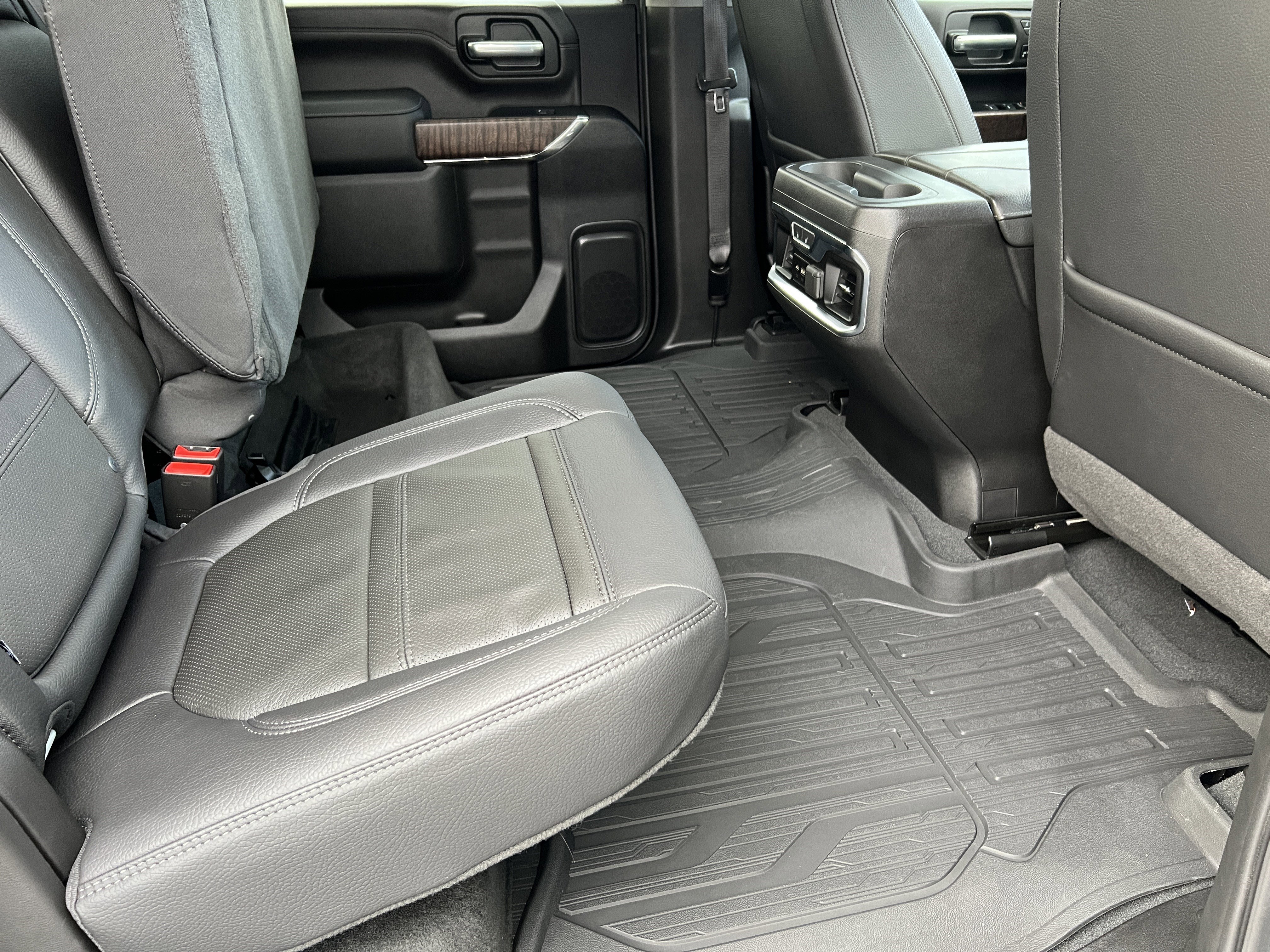 Used 2023 GMC Sierra 3500 Denali w/ Denali Ultimate Package image 20