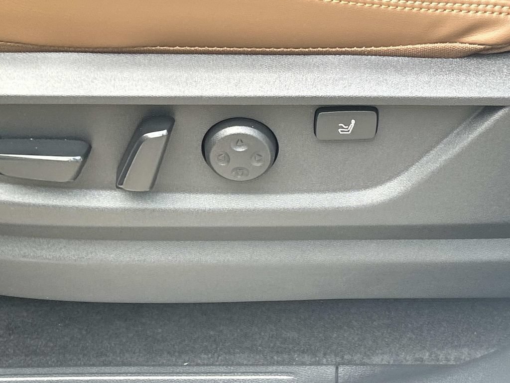 New 2026 Nissan Armada Platinum Reserve AWD/4WD image 17