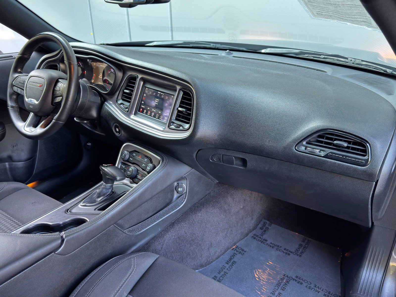 Used 2018 Dodge Challenger SXT w/ Blacktop Package image 13