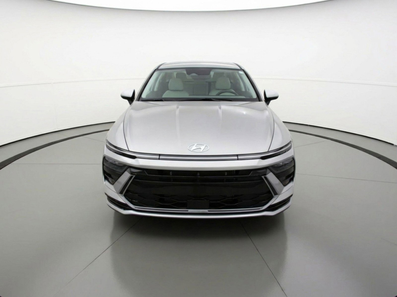 Used 2025 Hyundai Sonata SEL image 2