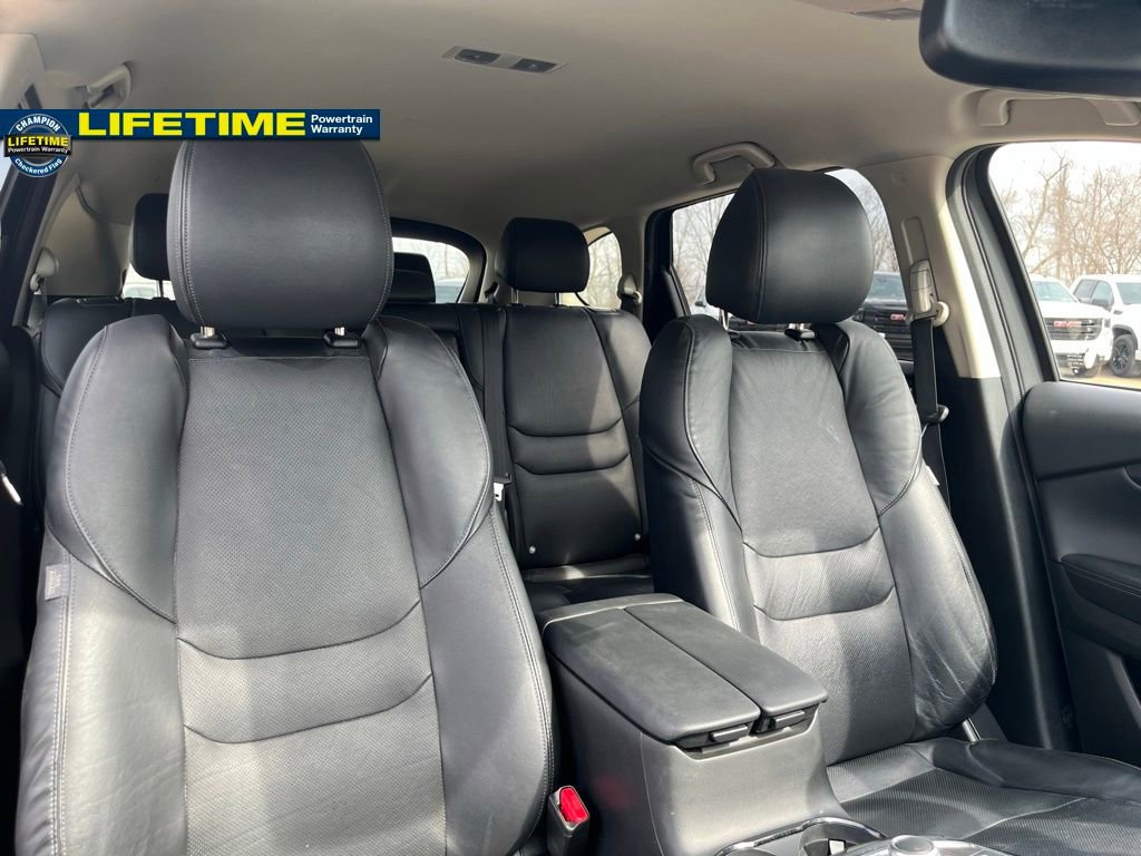 Used 2018 MAZDA CX-9 Touring image 38