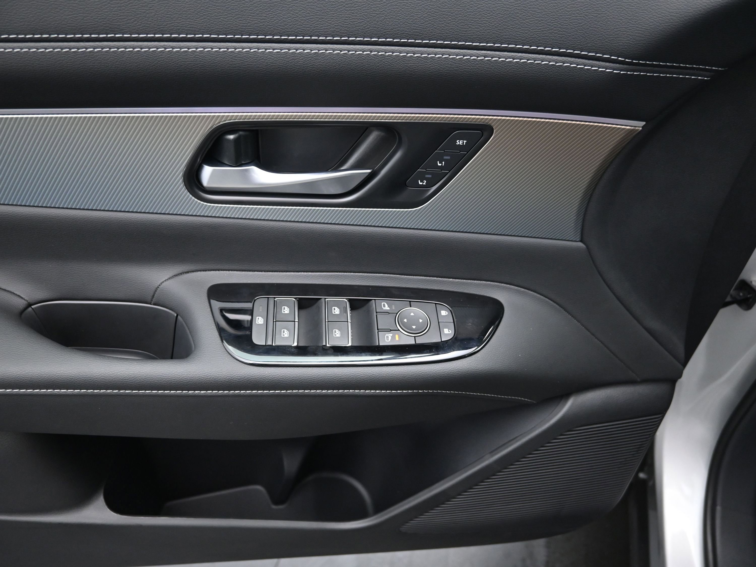 New 2025 Nissan Murano SL w/ Cargo Package image 11