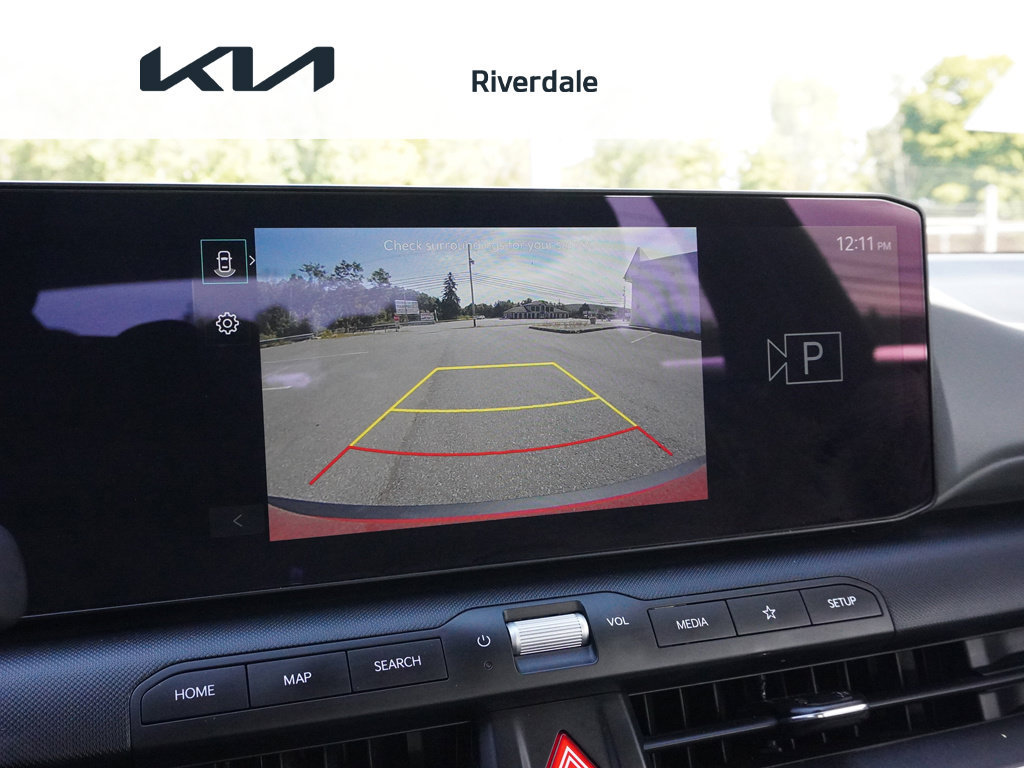 Used 2025 Kia K4 FWD image 42
