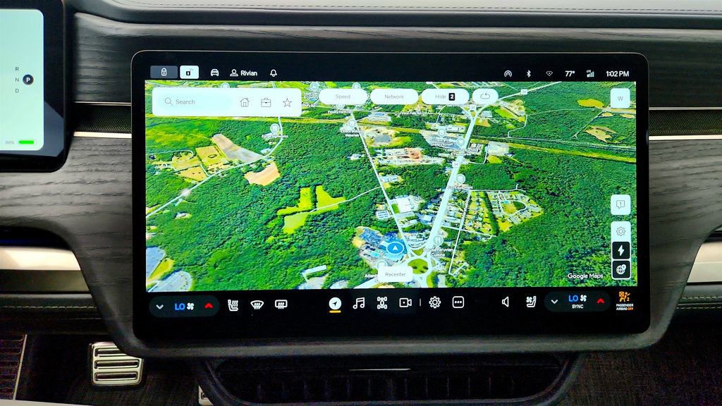 Used 2023 Rivian R1T Adventure image 19