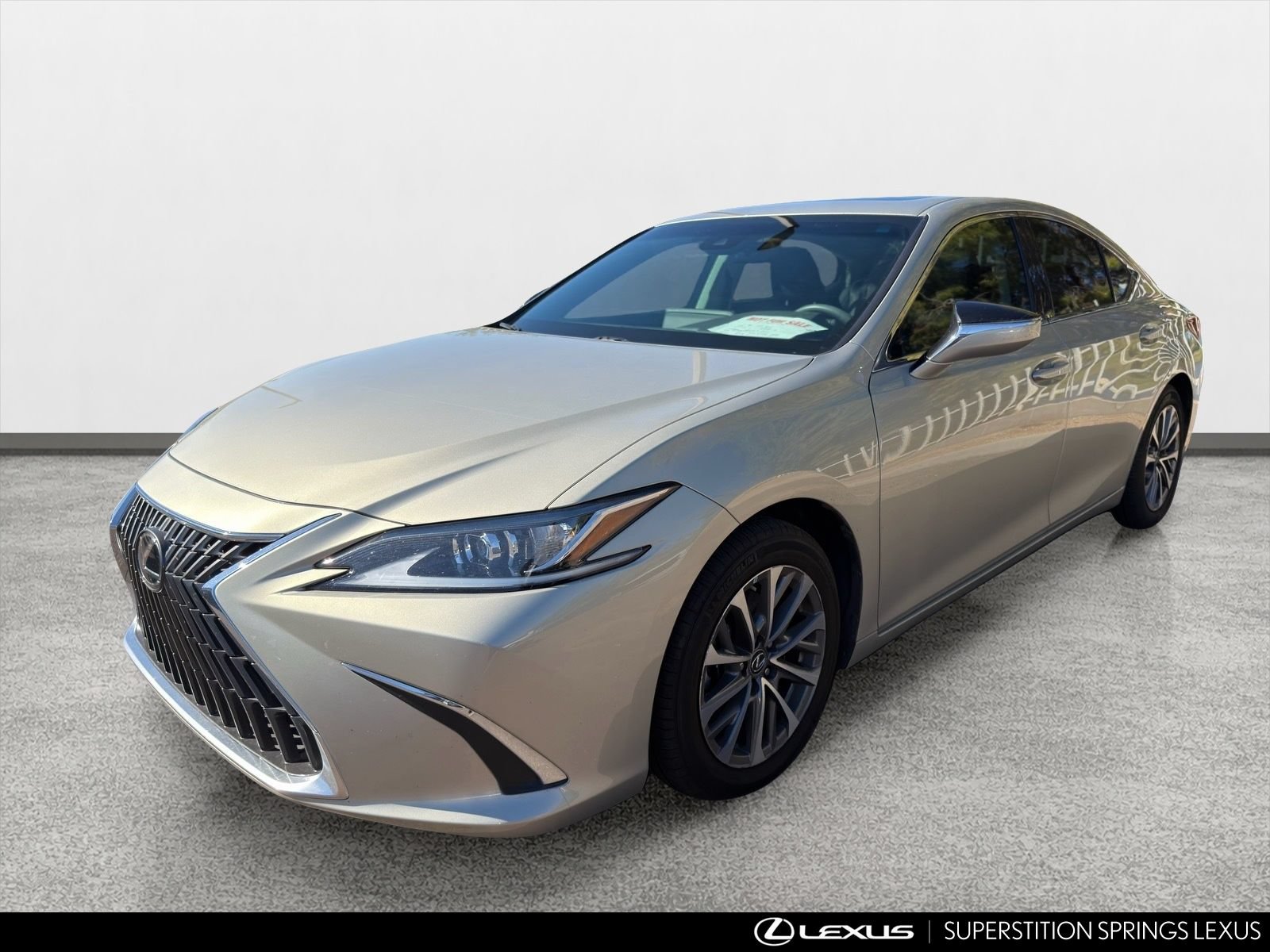 Used 2022 Lexus ES 350 w/ Accessory Package FWD image 9
