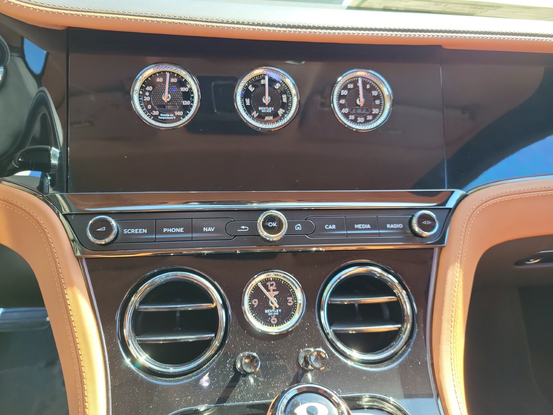 New 2026 Bentley Continental GT AWD/4WD image 31