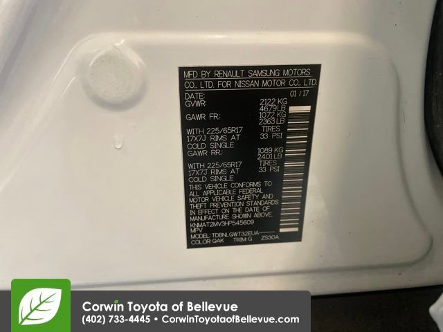 Used 2017 Nissan Rogue SV image 28