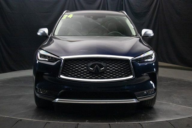 Used 2024 INFINITI QX50 Sensory w/ Accent Package image 4