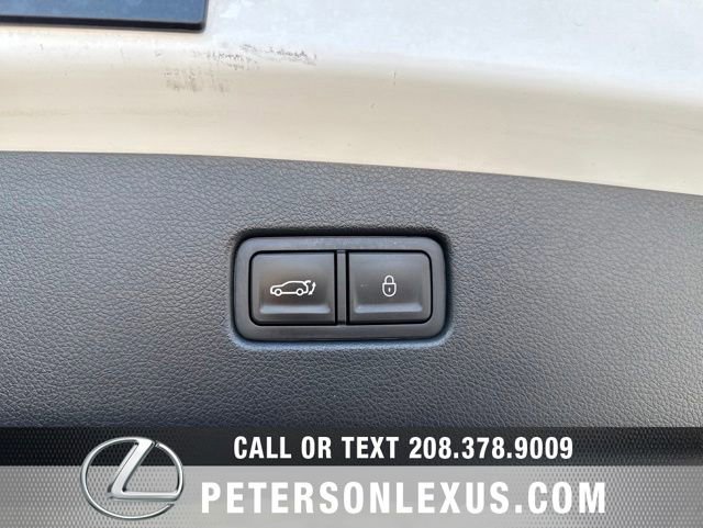 Used 2025 Genesis GV70 2.5T AWD/4WD image 19