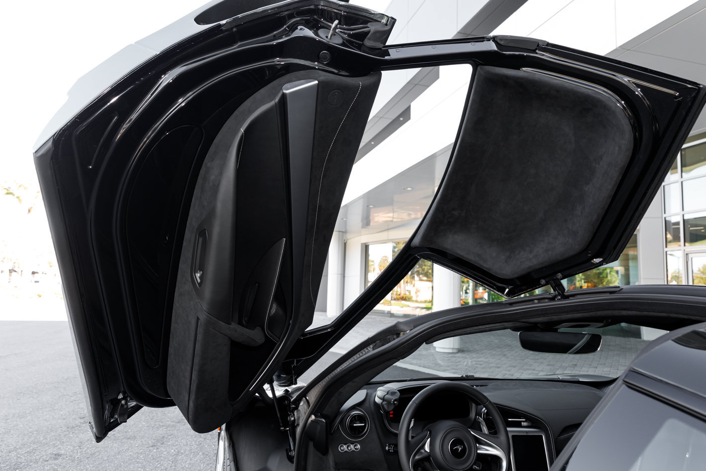 New 2027 McLaren 750S RWD image 53