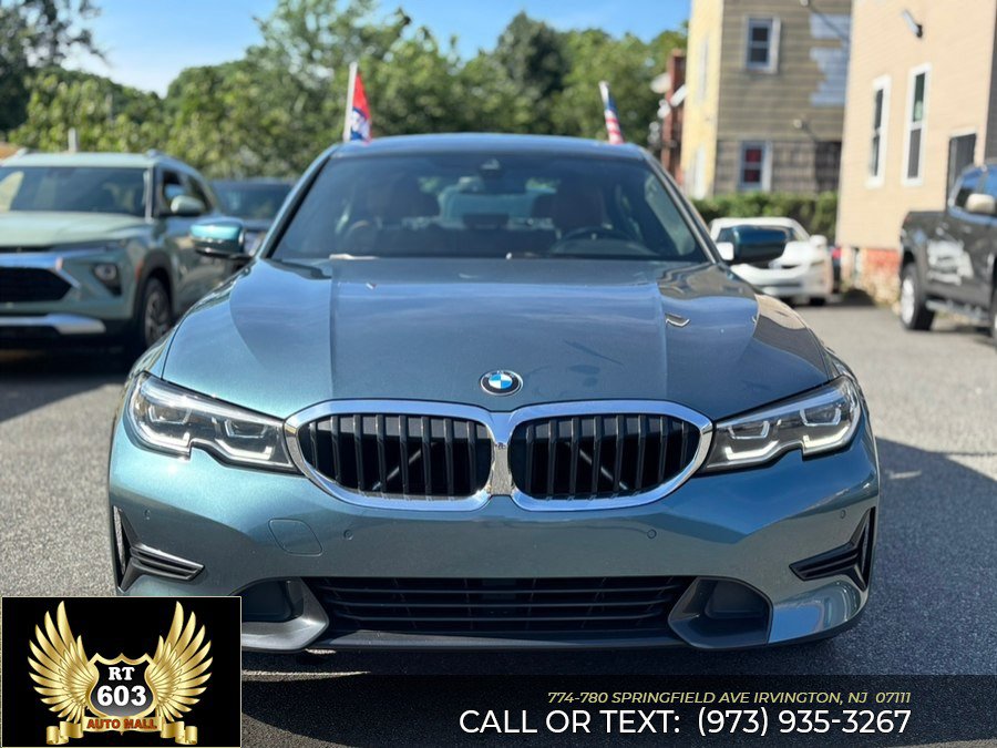 Used 2021 BMW 330i xDrive Sedan w/ Driving Assistance Package AWD/4WD image 2