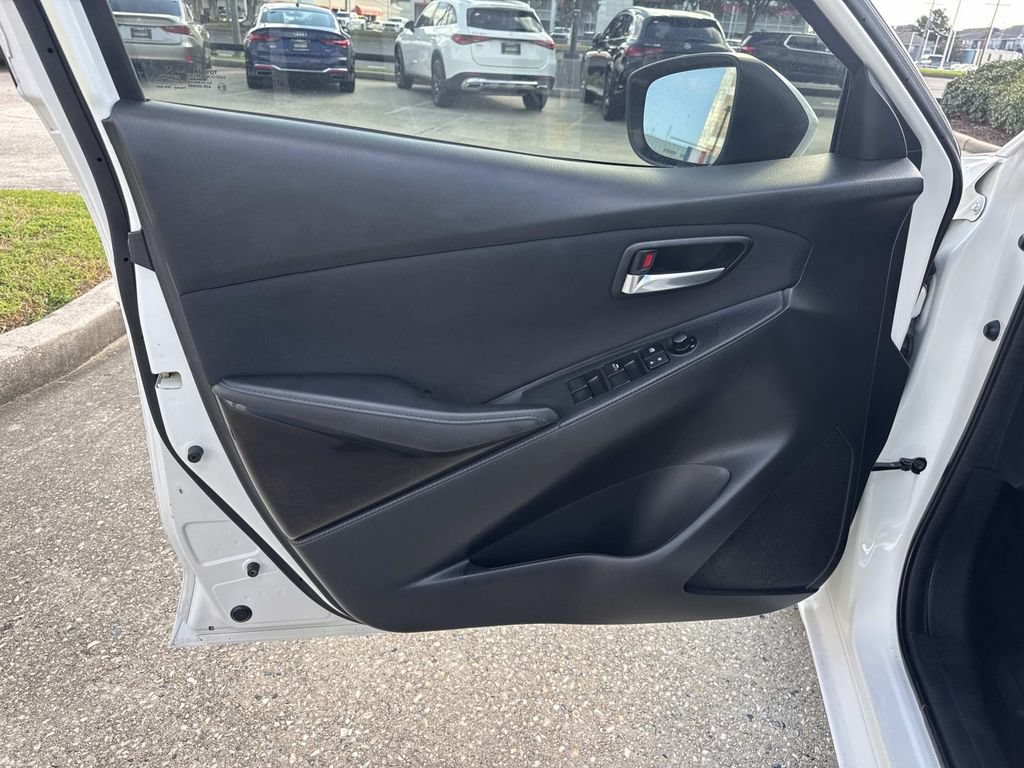 Used 2018 Toyota Yaris iA FWD image 18