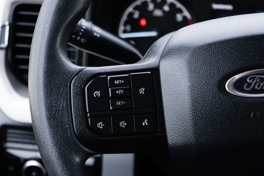 Used 2024 Ford F250 XL w/ XL Chrome Package image 25