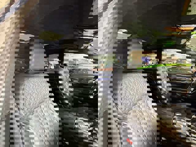 Used 2018 BMW 750i xDrive image 10