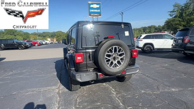 Used 2024 Jeep Wrangler Unlimited Sahara w/ Technology Group AWD/4WD image 7