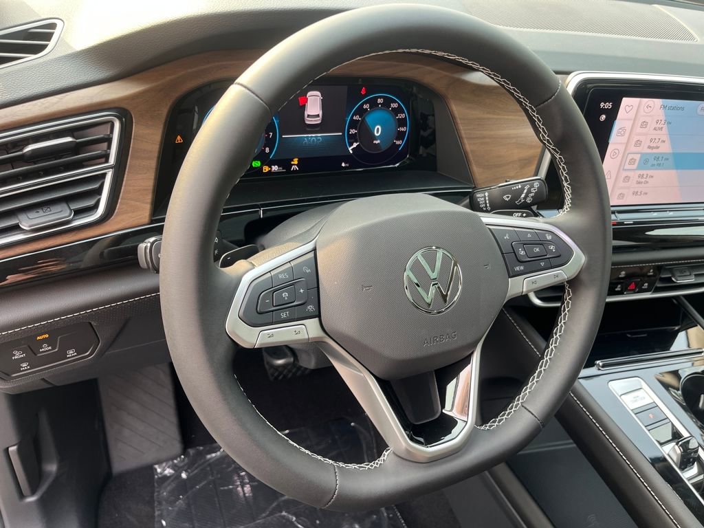 New 2026 Volkswagen Atlas SE image 9