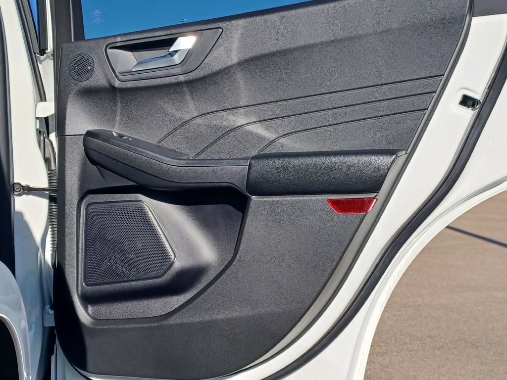 Used 2024 Ford Escape ST-Line Select w/ Tech Pack #2 image 10