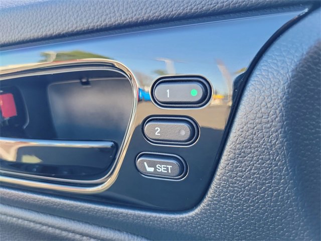 Certified 2024 Honda Odyssey Touring image 21