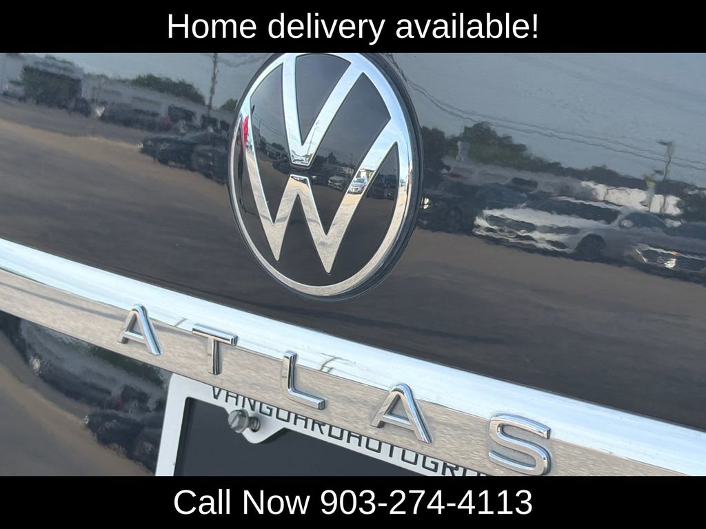 Used 2021 Volkswagen Atlas Cross Sport SE w/ Panoramic Sunroof Package FWD image 8